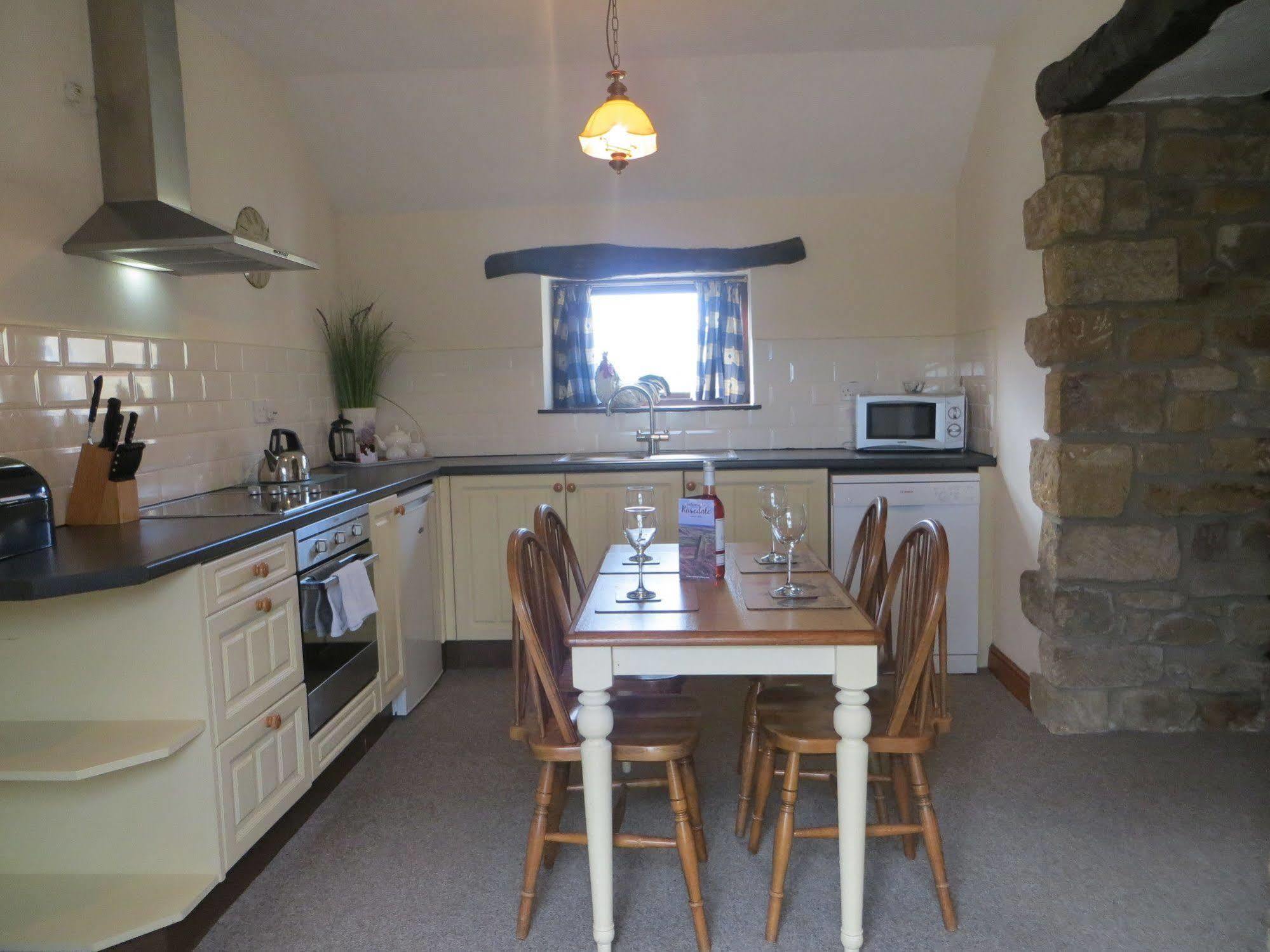 Craven Garth Cottages Rosedale Abbey Exterior photo